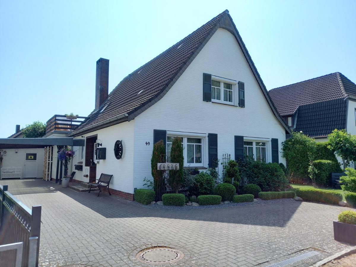 Ferien Zwischen Den Meeren Juebek Bagian luar foto